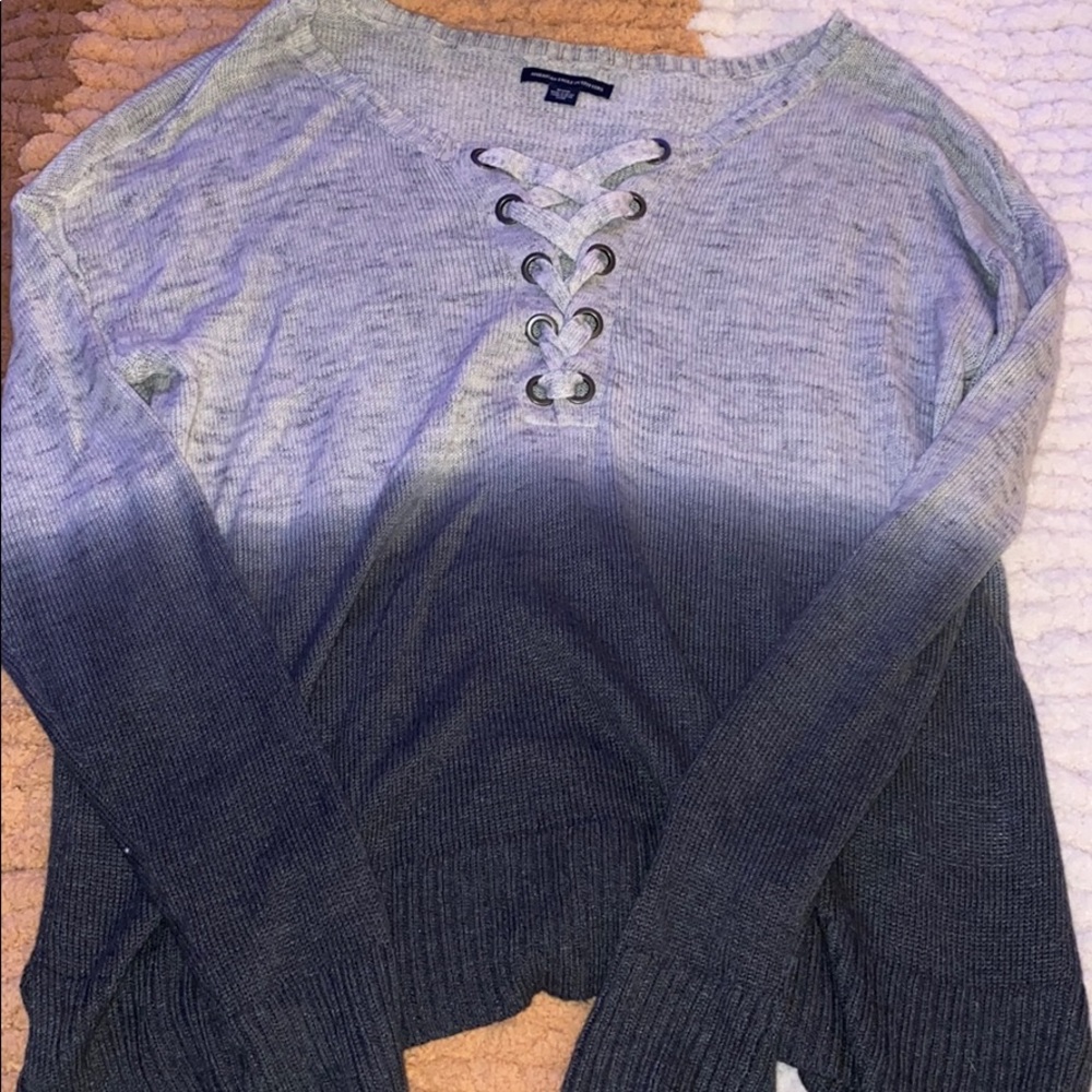 Long sleeve tie front